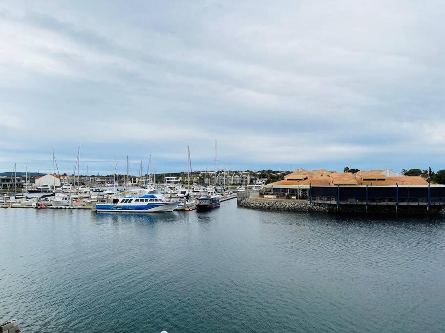 Ferienwohnung Waterfront Townhouse - Picturesque Marina Views Port Lincoln Exterior foto